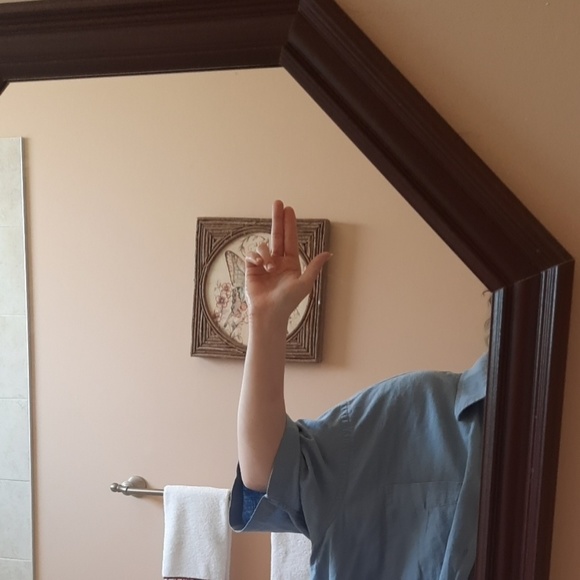 Meet your Posher, Meg - Picture 1 of 1